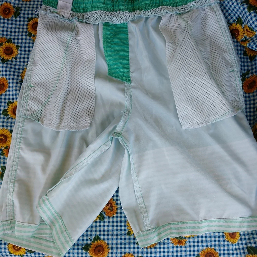 Crown & Ivy Boys Swim Trunks Size Large Multi Greens